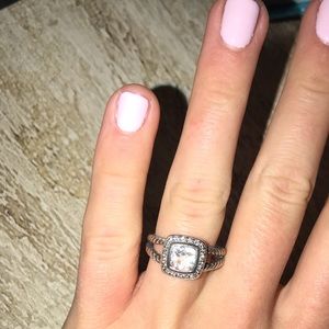 David Yurman Petite Albion Ring- White Topaz